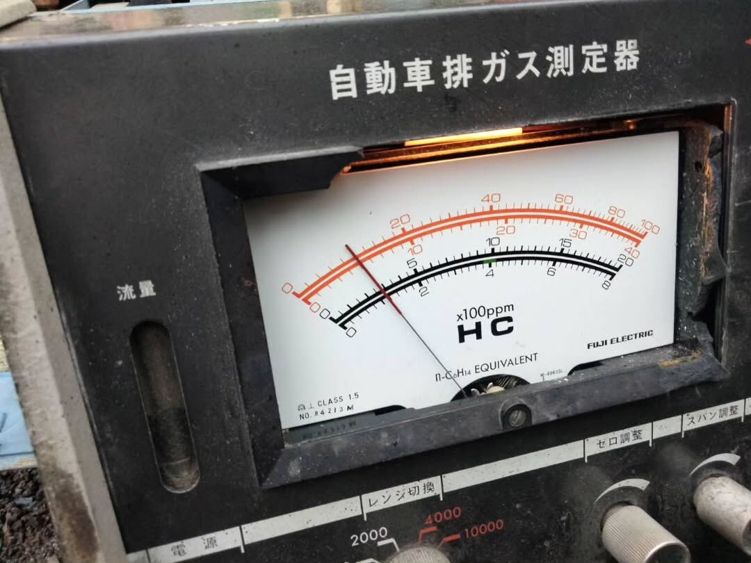 先月に購入した排ガステスターを修理し