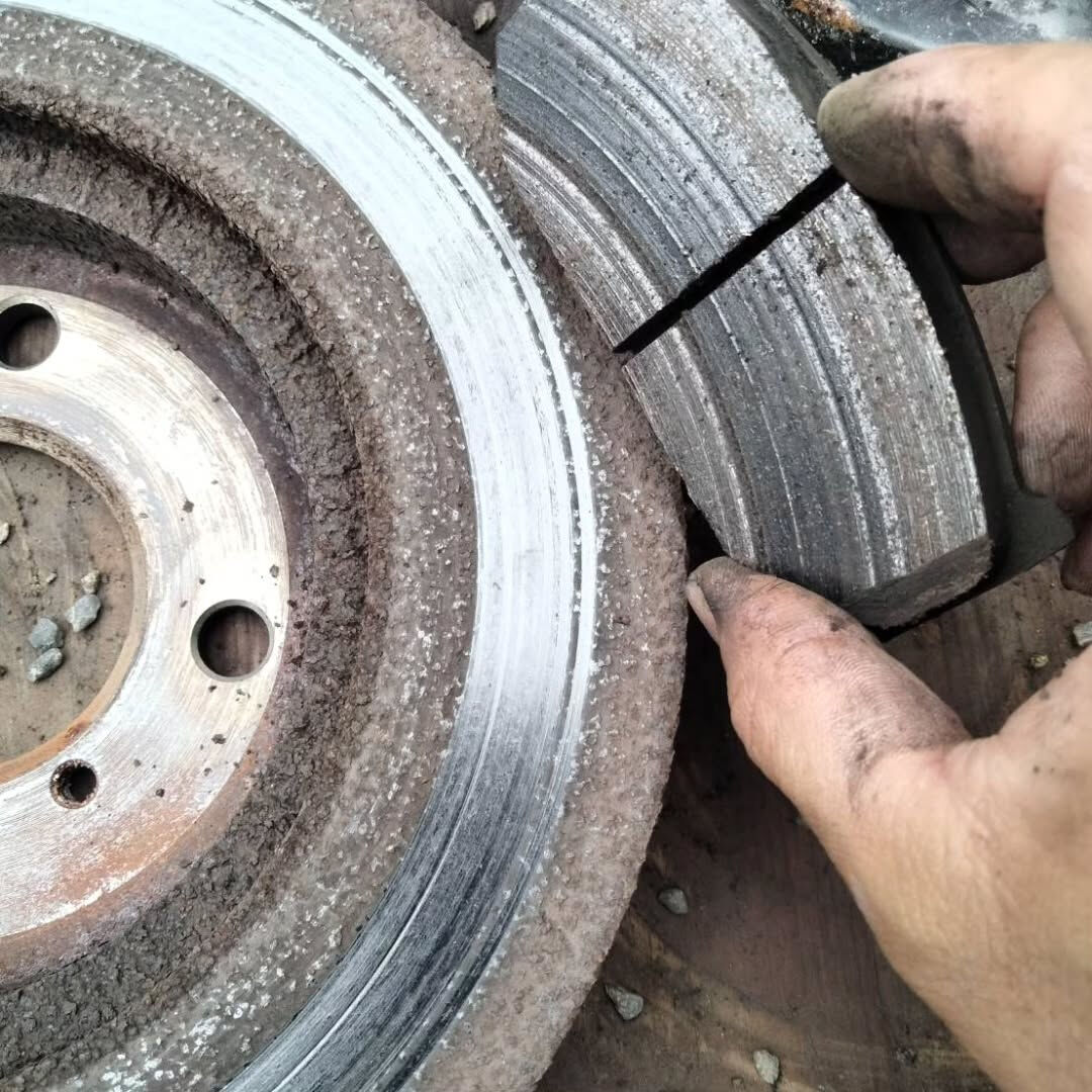 近所の車検のご依頼でソリオ全確認🔧